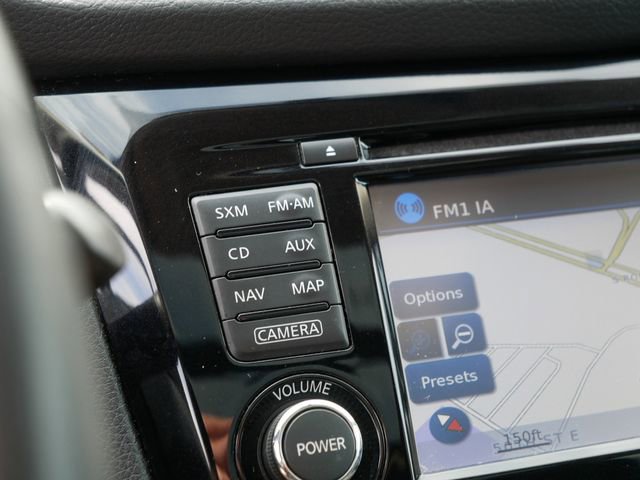 Used 2017 Nissan Rogue SV image 36
