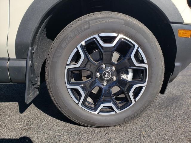 New 2025 Ford Bronco Sport Outer Banks image 25