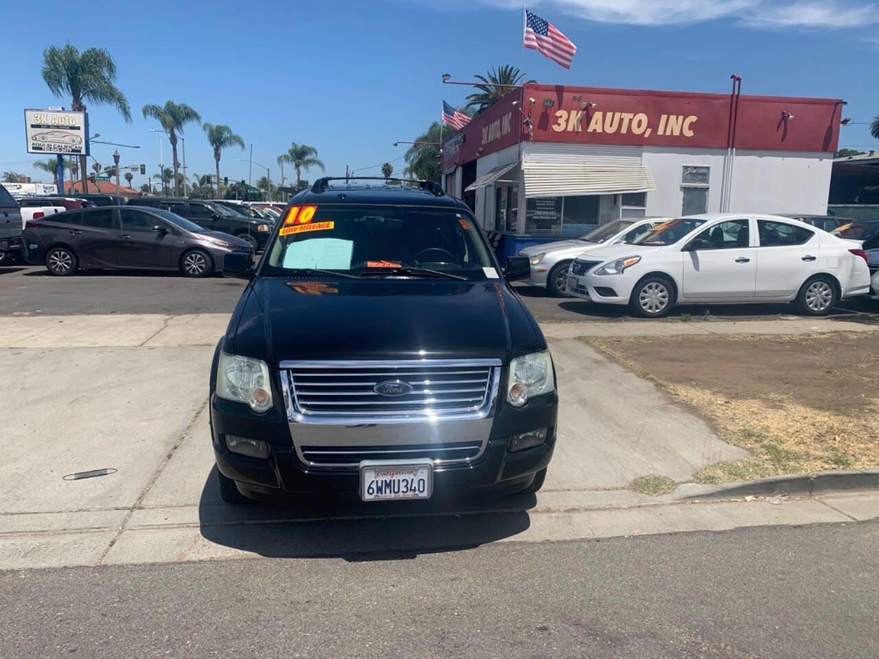 Used 2010 Ford Explorer XLT RWD image 2
