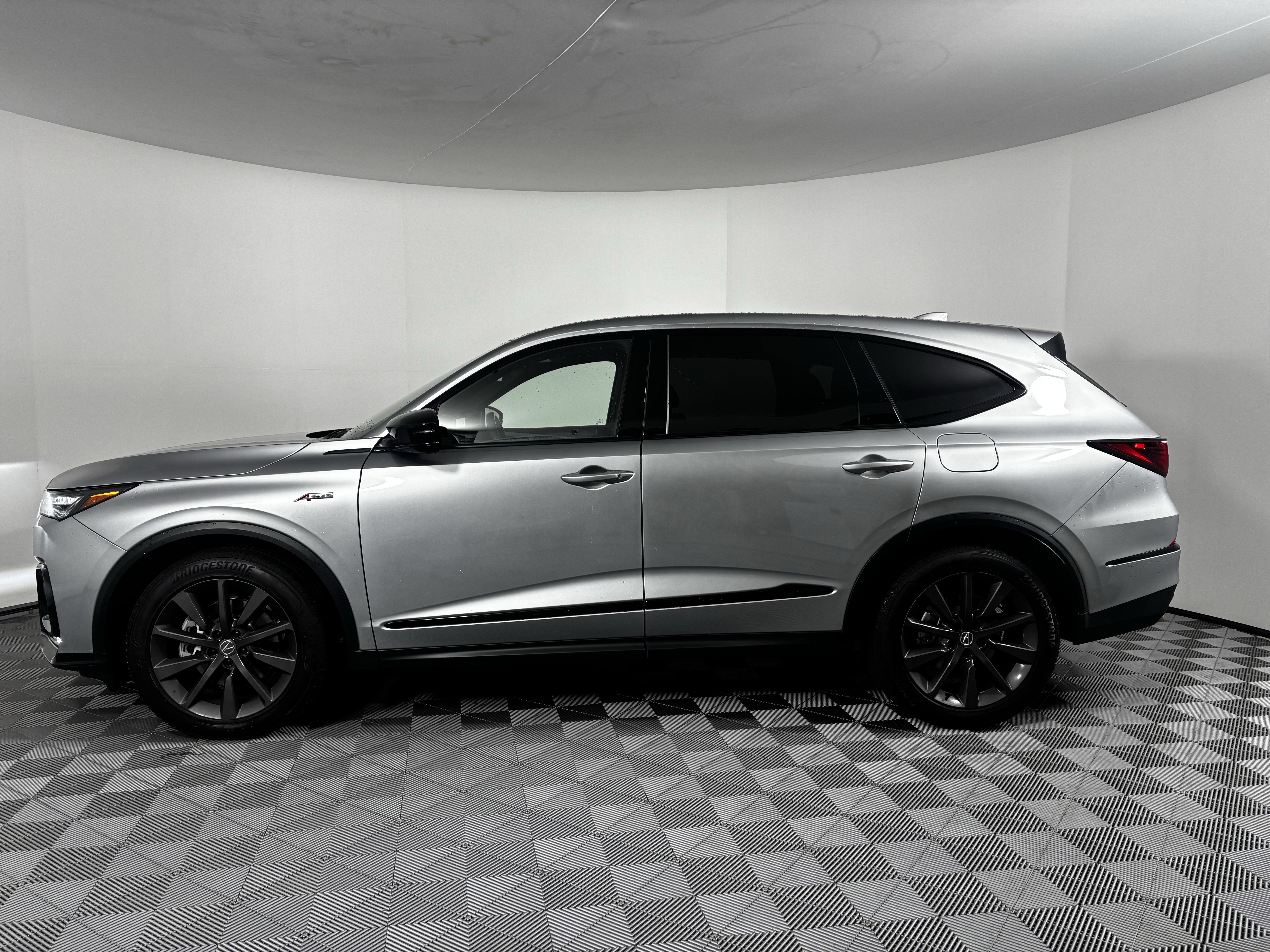 Certified 2025 Acura MDX A-Spec image 19
