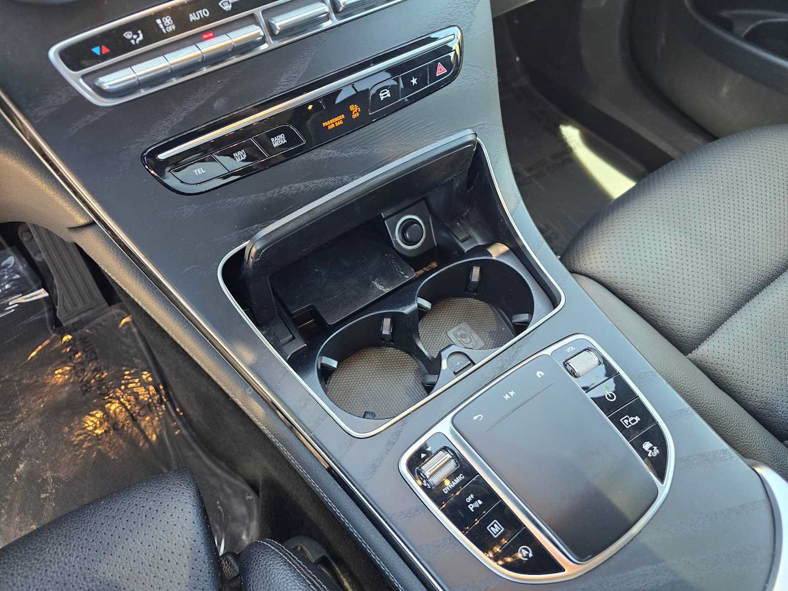 Used 2021 Mercedes-Benz GLC 300 4MATIC image 30
