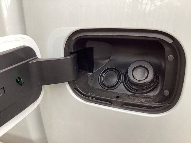 New 2025 GMC Sierra 2500 Pro w/ Convenience Package image 16