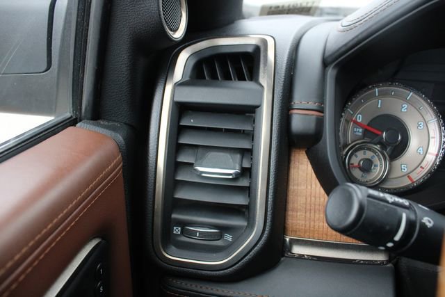Used 2021 RAM 3500 Limited AWD/4WD image 7
