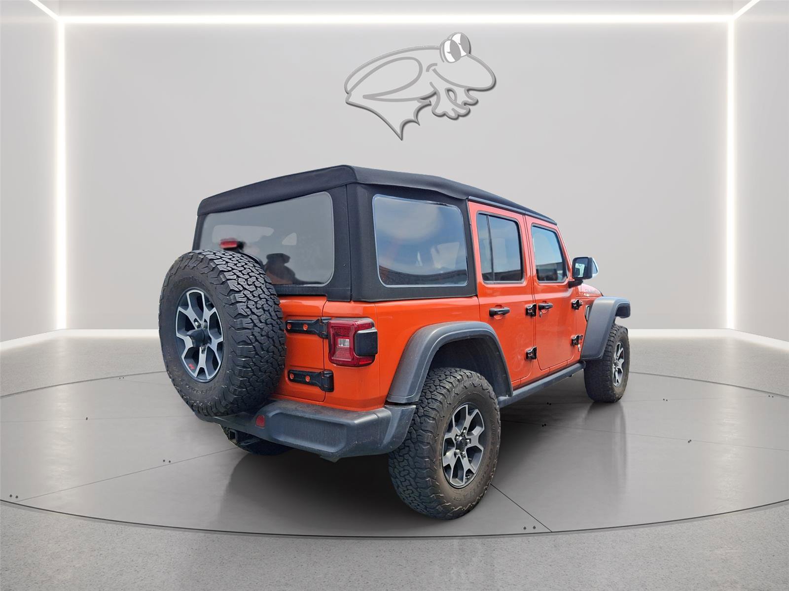 Used 2023 Jeep Wrangler Unlimited Rubicon w/ LED Lighting Group AWD/4WD image 9