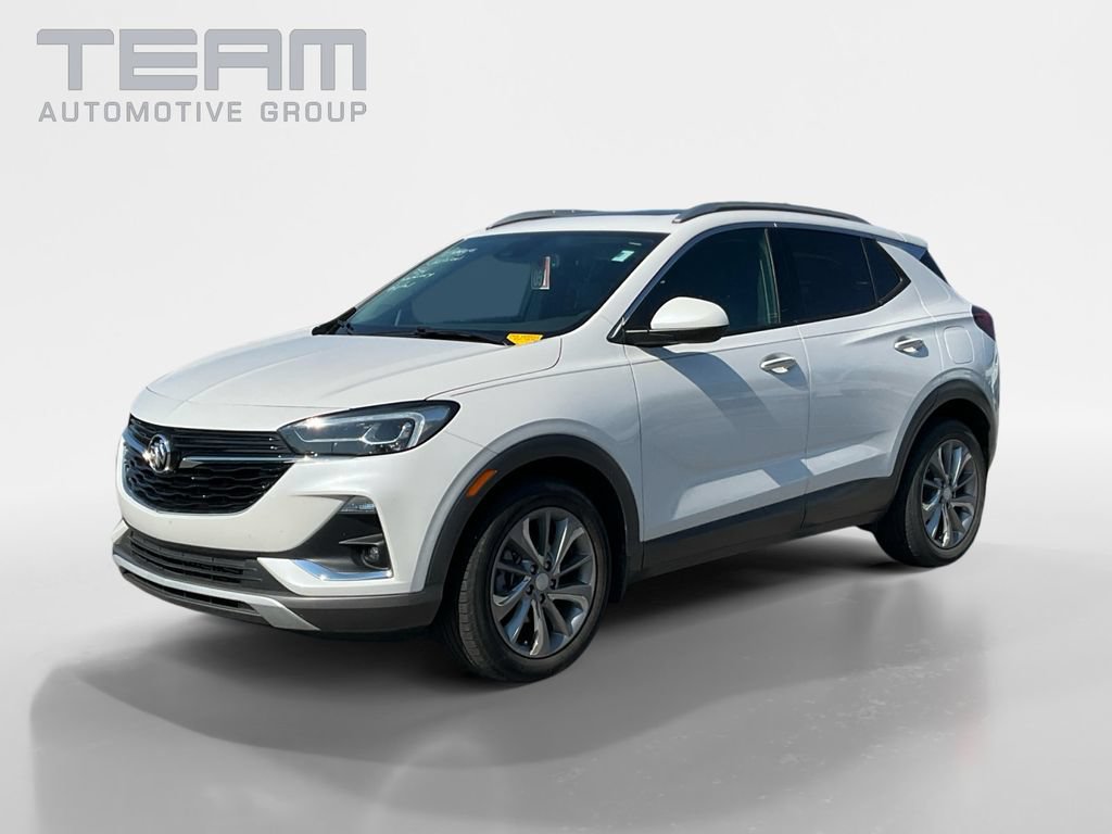 Used 2023 Buick Encore GX Essence w/ Experience Buick Package FWD image 3