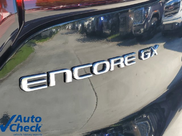 Certified 2025 Buick Encore GX Sport Touring w/ Advanced Technology Package FWD image 9
