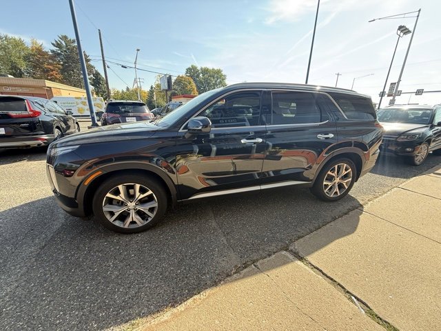 Used 2021 Hyundai Palisade SEL w/ Premium Package image 4