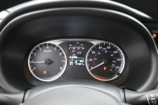 Used 2024 Nissan Kicks S FWD image 19