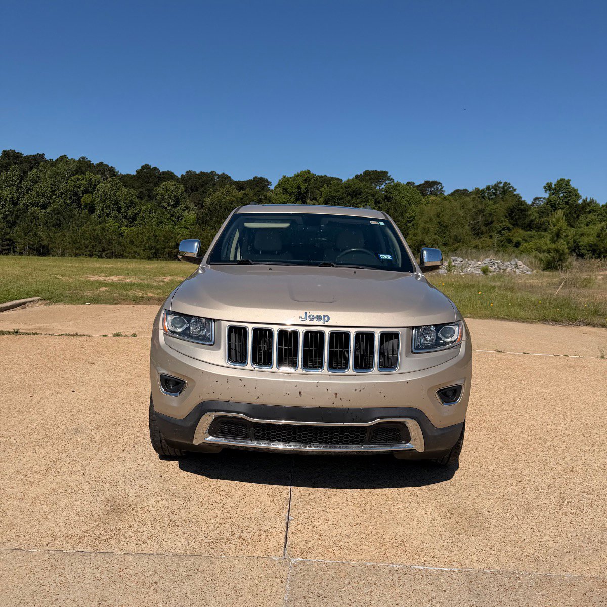 Used 2015 Jeep Grand Cherokee Limited RWD image 2