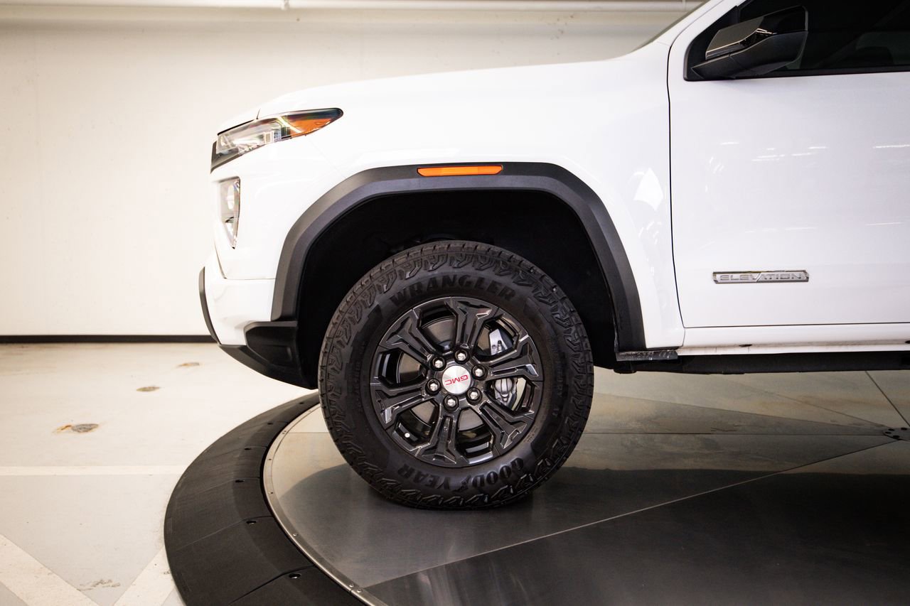Used 2023 GMC Canyon Elevation w/ Convenience Package AWD/4WD image 11
