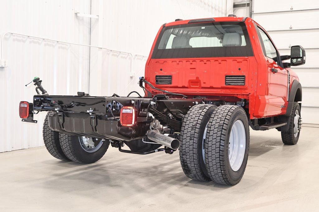 New 2026 Ford F550 4x4 Regular Cab Super Duty image 8