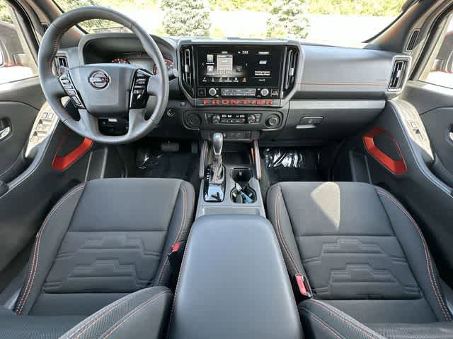 Used 2025 Nissan Frontier Pro-X RWD image 18