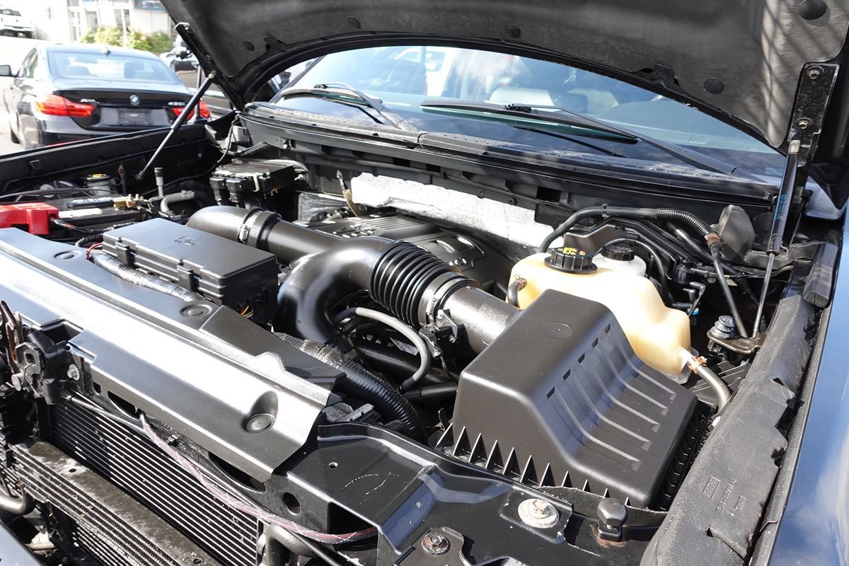Used 2011 Ford F150 Lariat w/ Lariat Plus Pkg AWD/4WD image 66
