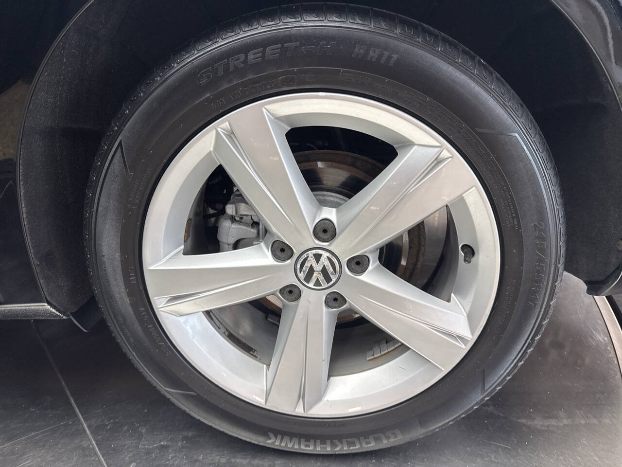 Used 2012 Volkswagen Passat 2.5 SE FWD image 26