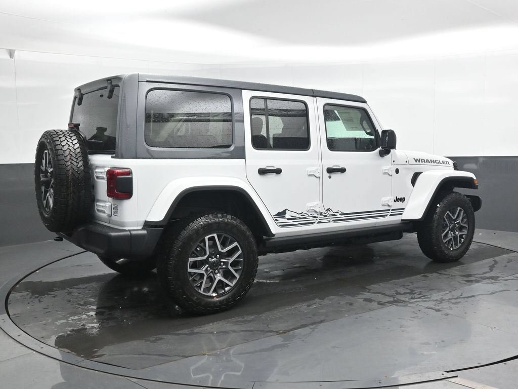 New 2026 Jeep Wrangler Unlimited Sahara w/ Rockslide Package AWD/4WD image 3
