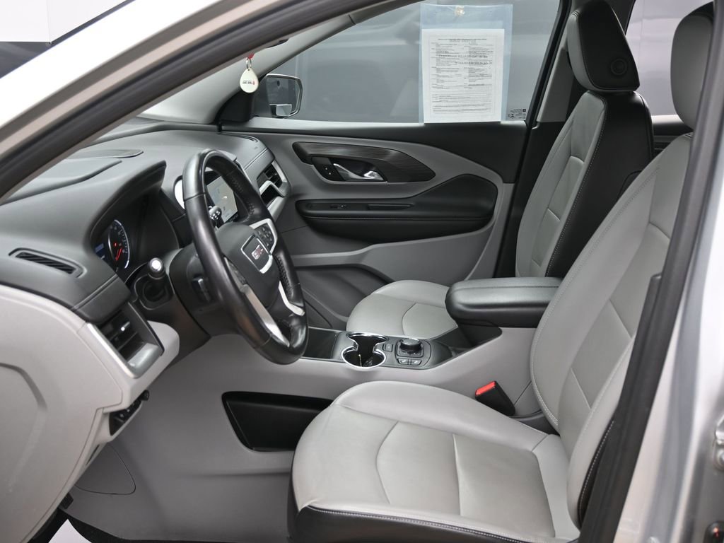 Used 2022 GMC Terrain SLT w/ Infotainment Package II image 17