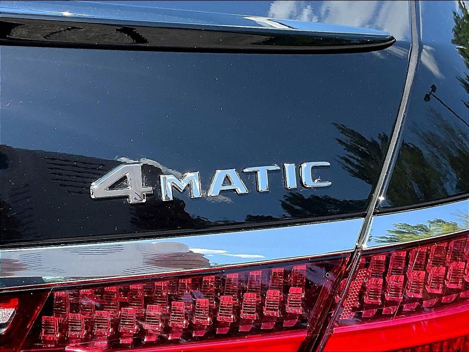 Certified 2025 Mercedes-Benz S 580 4MATIC Sedan image 26