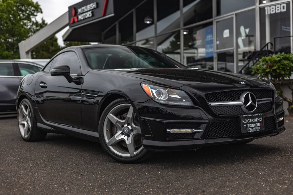 Used 2012 Mercedes-Benz SLK 250 video 1
