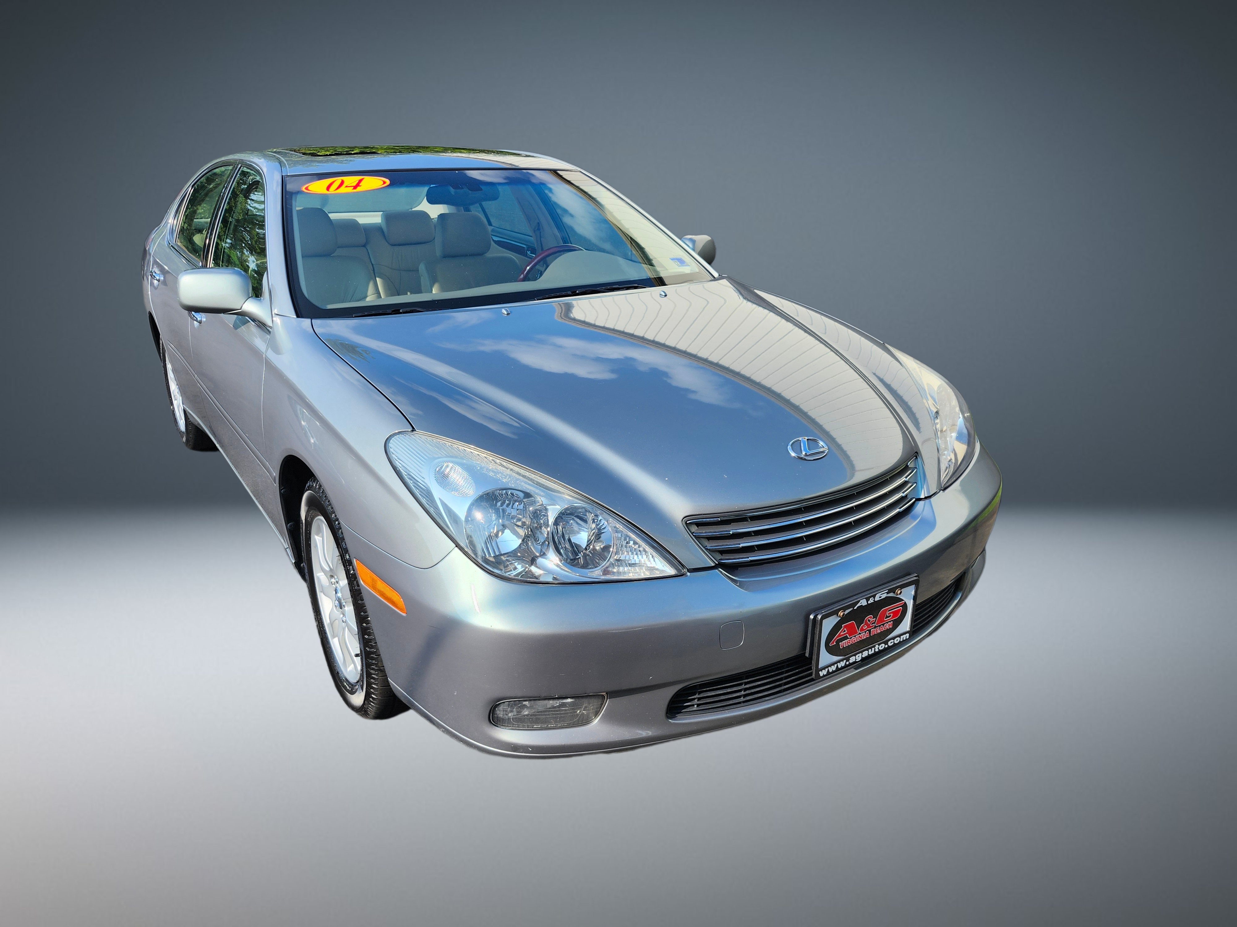 Used 2004 Lexus ES 330 w/ Premium Pkg
