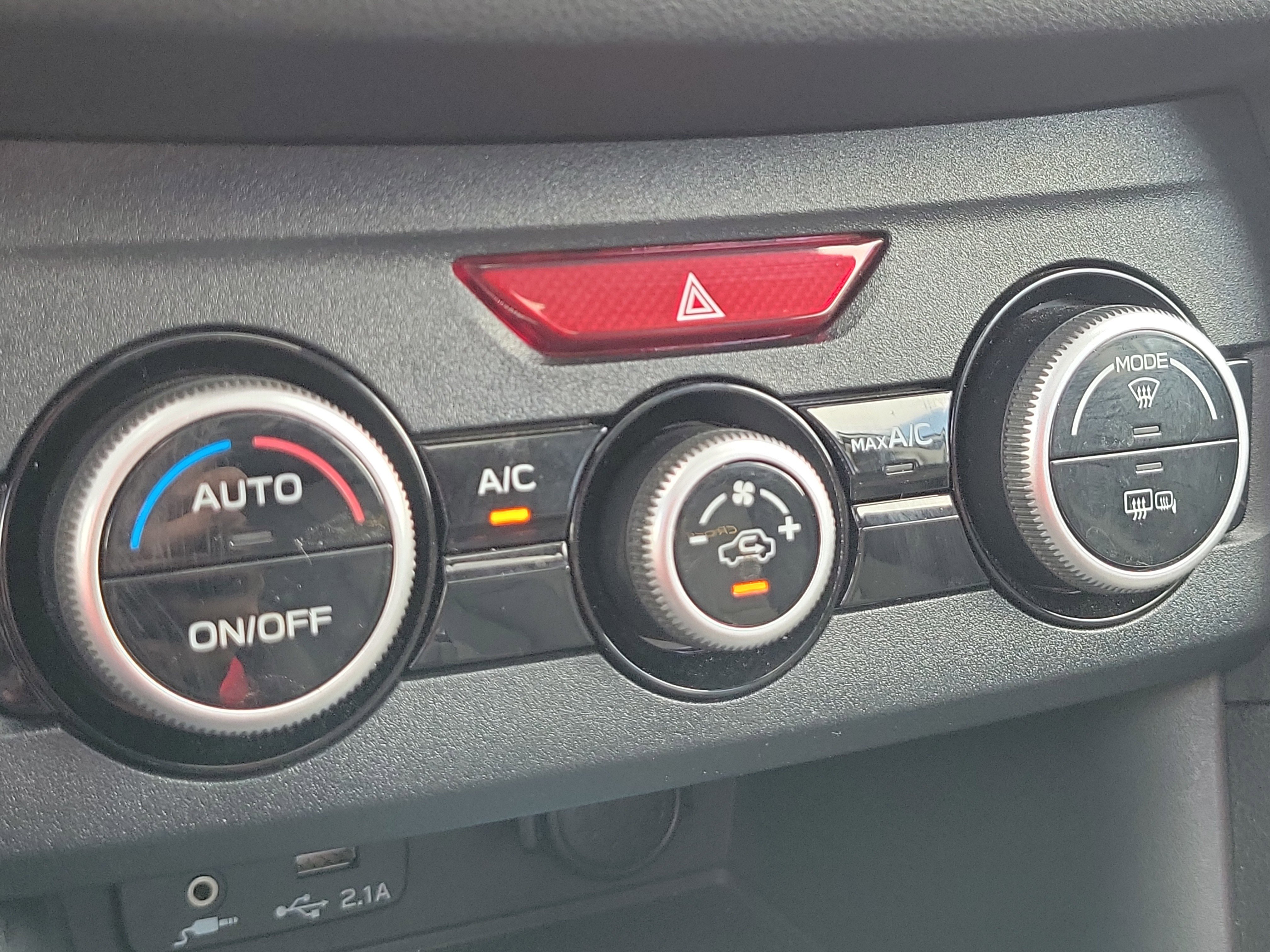 Used 2021 Subaru Crosstrek 2.5i Sport w/ Moonroof Package image 27