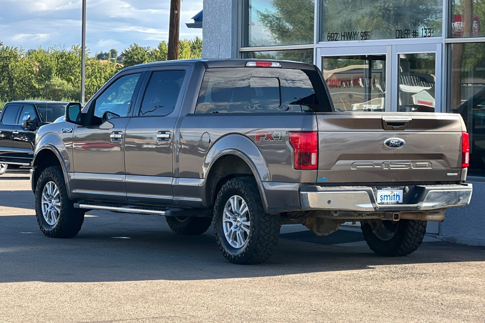Used 2018 Ford F150 Lariat w/ Equipment Group 502A Luxury image 7