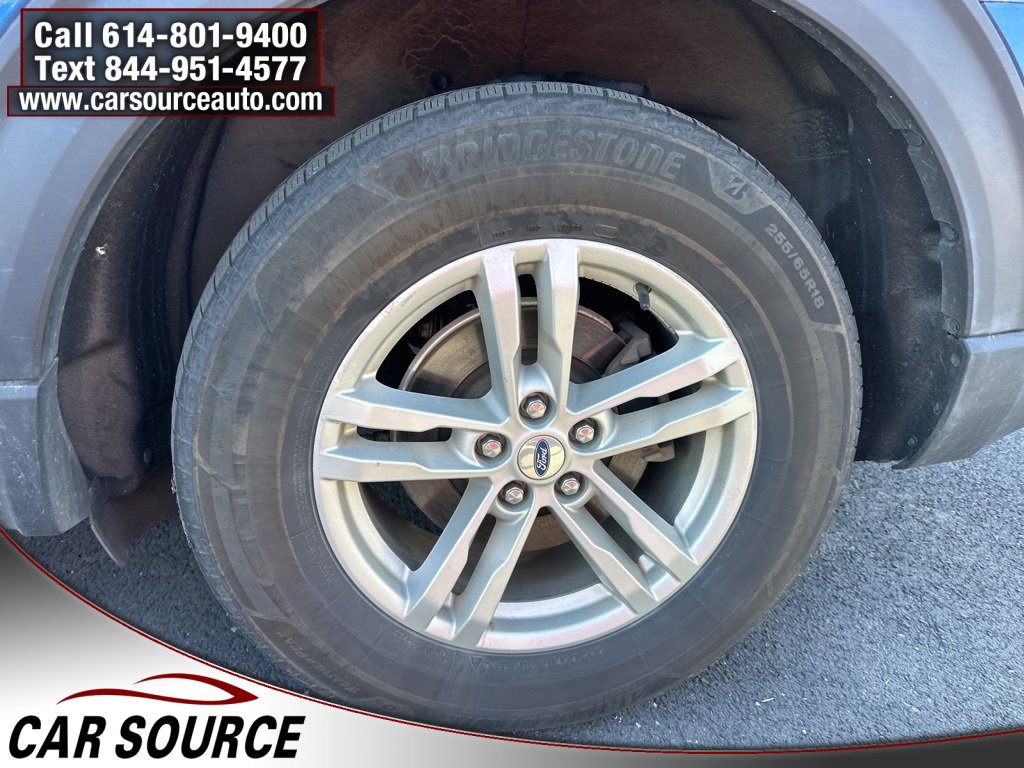 Used 2020 Ford Explorer XLT w/ Comfort Package image 26