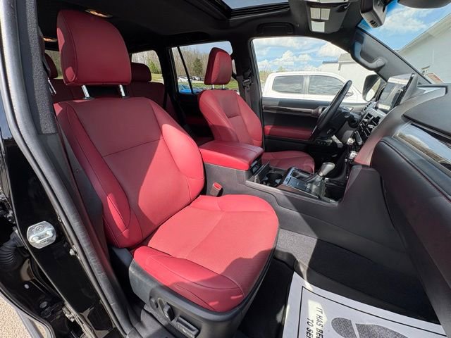Used 2023 Lexus GX 460 Premium w/ Premium Package AWD/4WD image 32