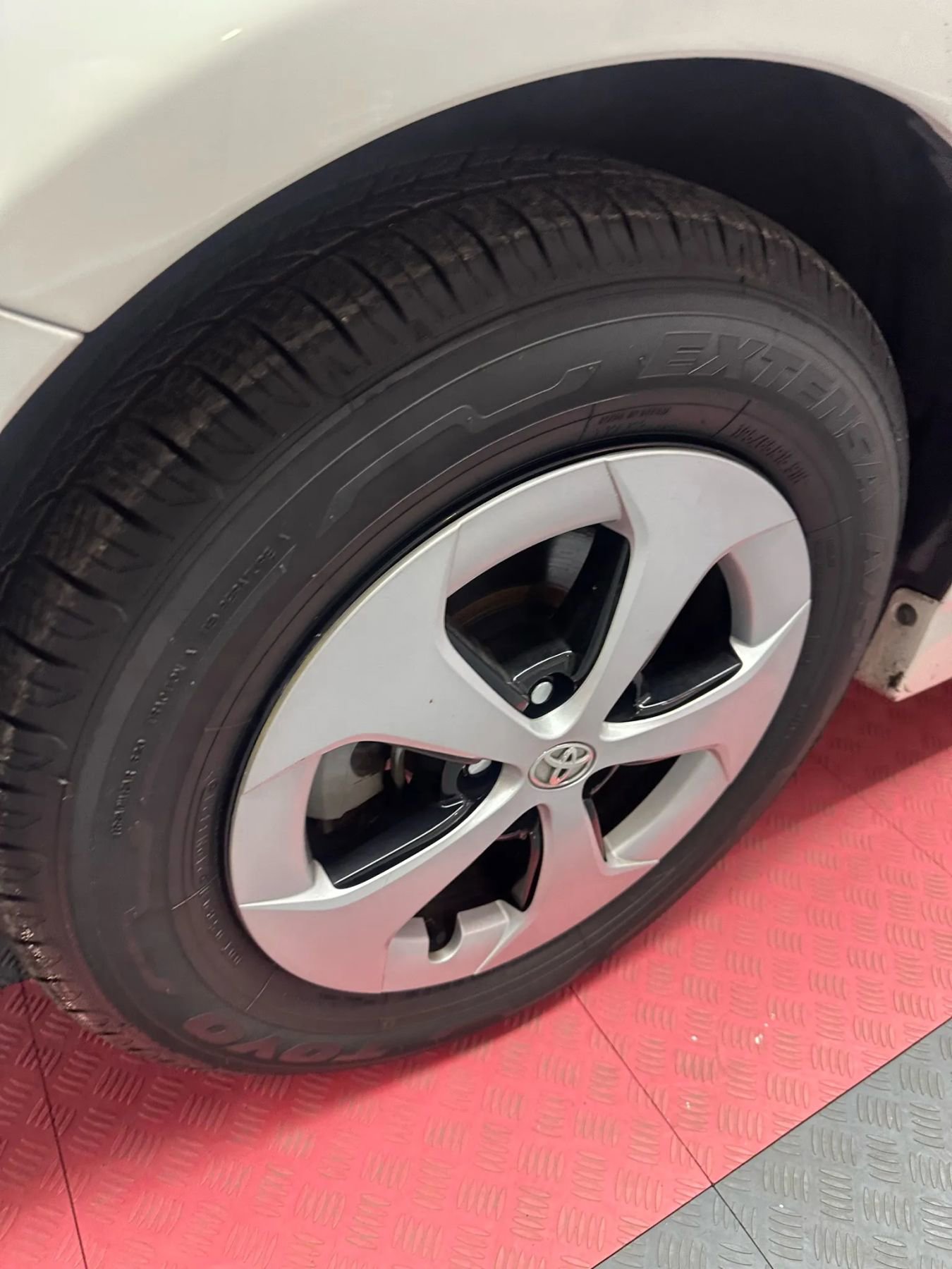 Used 2013 Toyota Prius Three w/ Solar Roof Pkg image 34