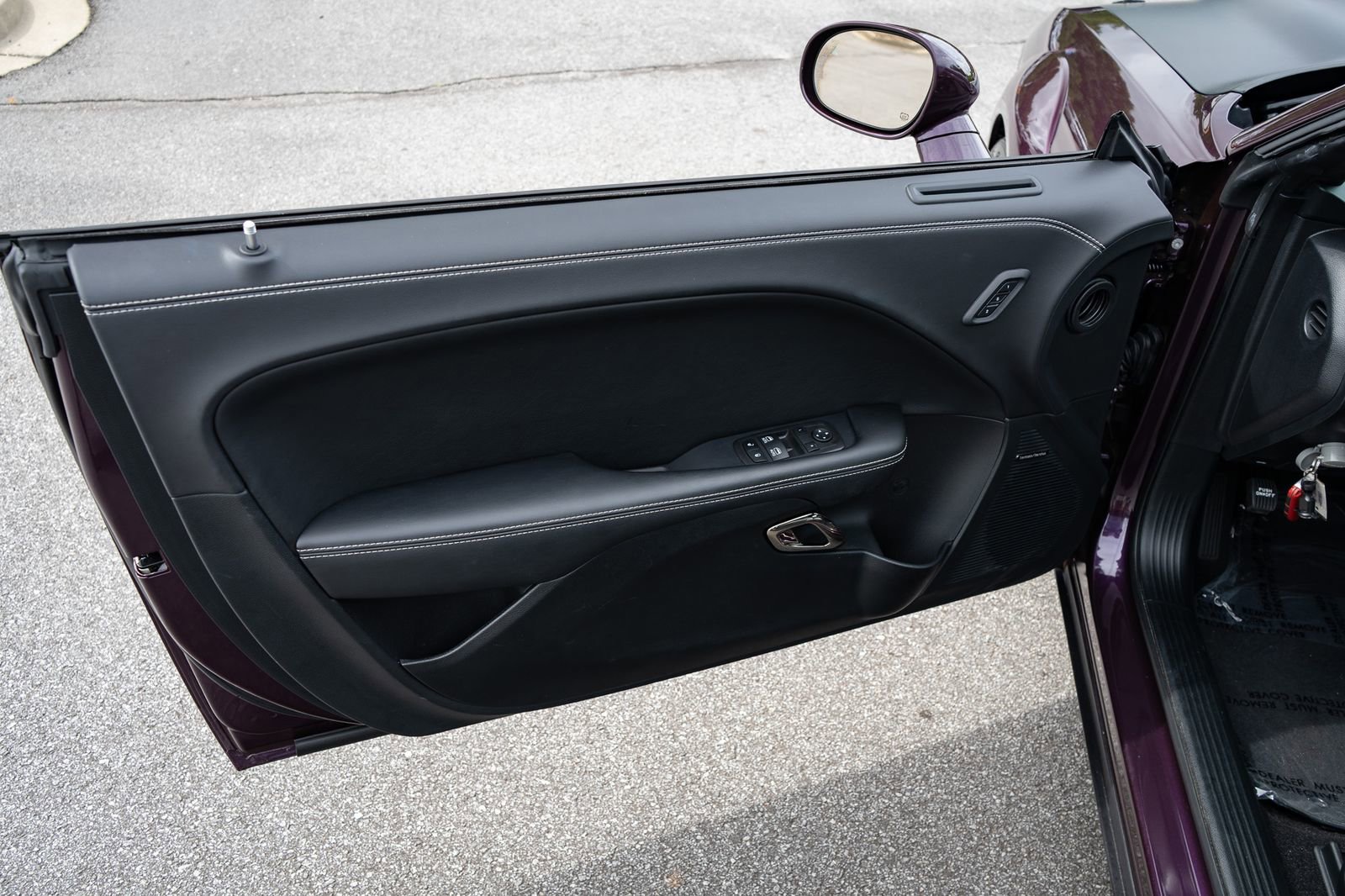 Used 2022 Dodge Challenger SRT Hellcat RWD image 36