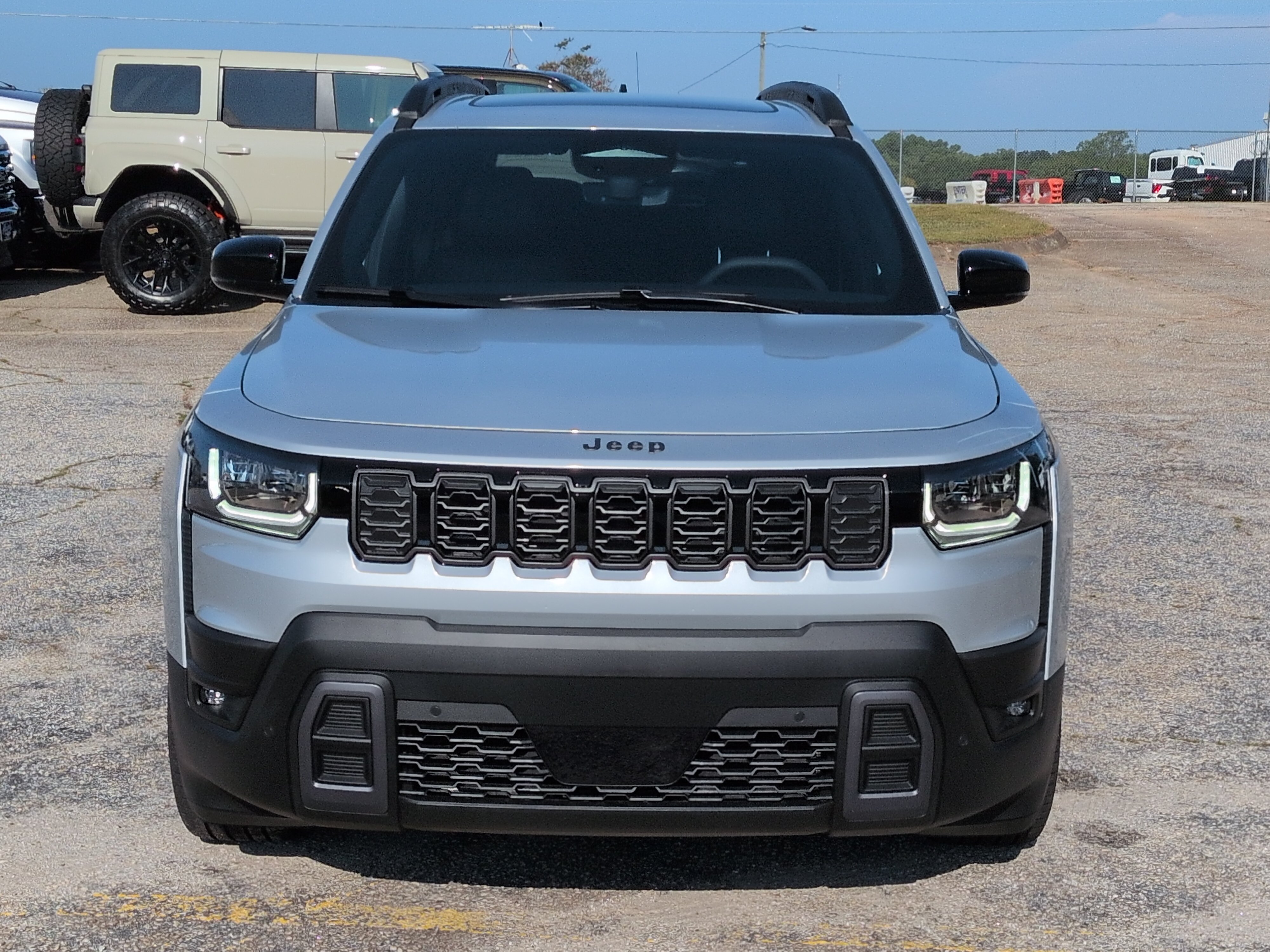 New 2026 Jeep Cherokee Overland AWD/4WD image 7