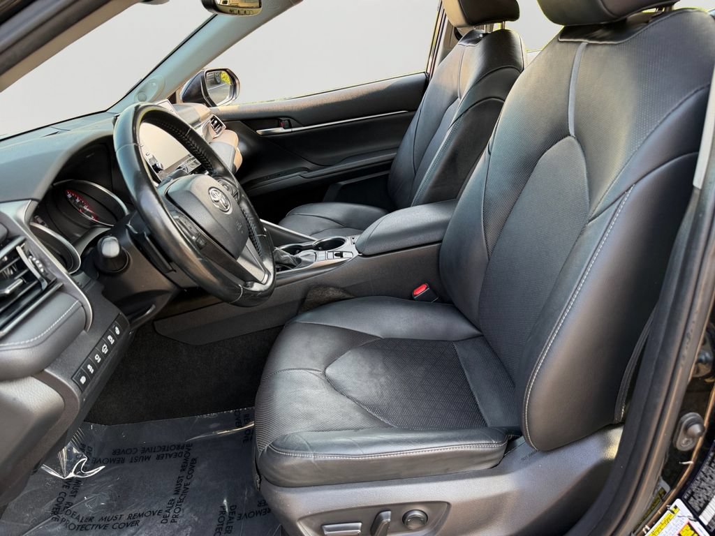 Used 2022 Toyota Camry XSE w/ Navigation Package FWD image 15