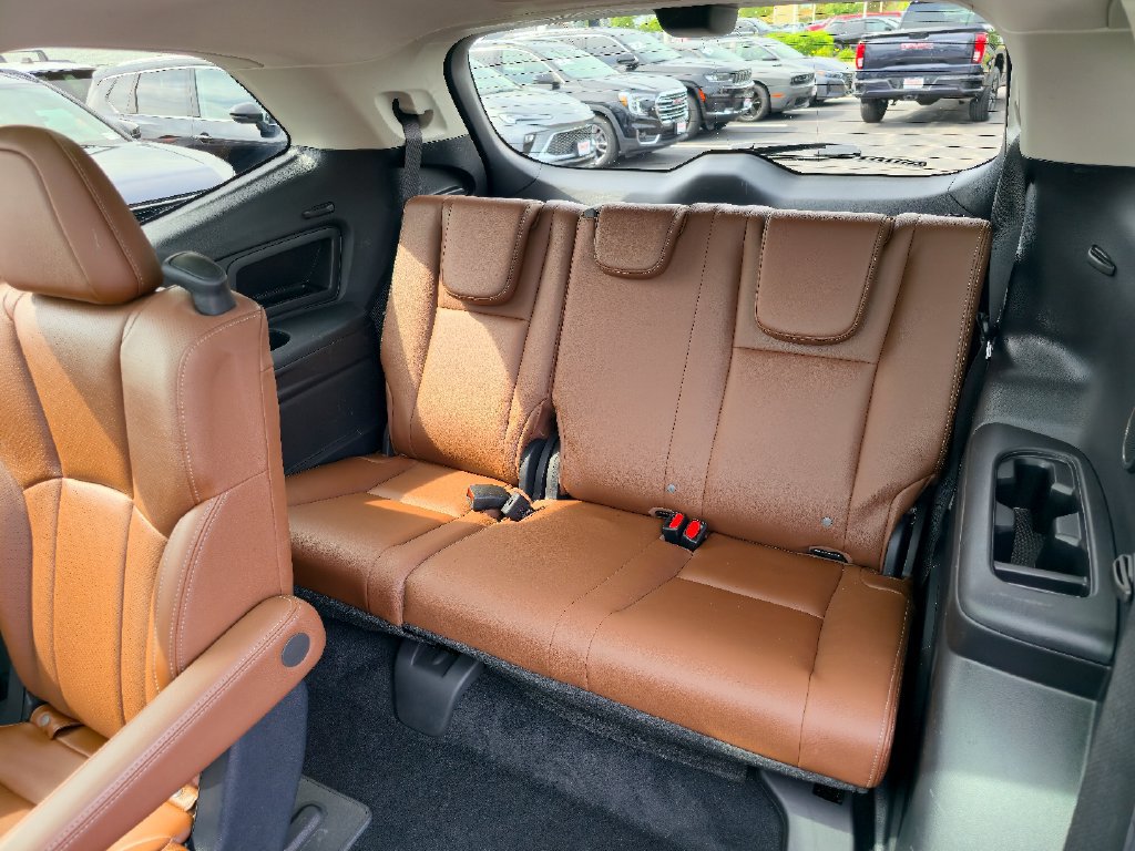 Used 2022 Subaru Ascent Touring w/ Popular Package #2A AWD/4WD image 25
