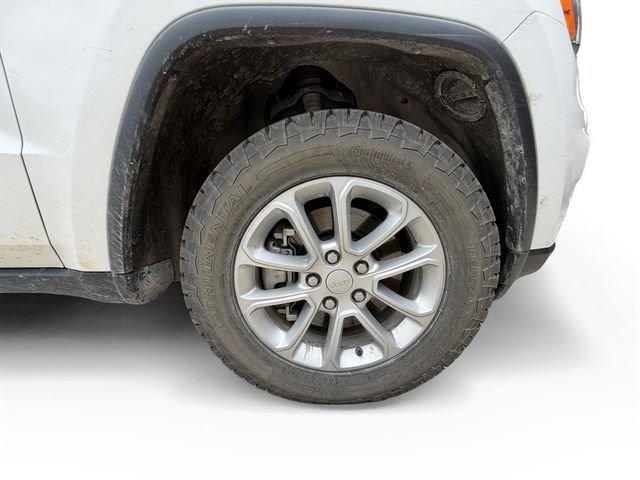 Used 2022 Jeep Grand Cherokee Laredo E w/ Security & Convenience Group AWD/4WD image 17
