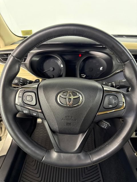 Used 2015 Toyota Avalon Limited FWD image 14