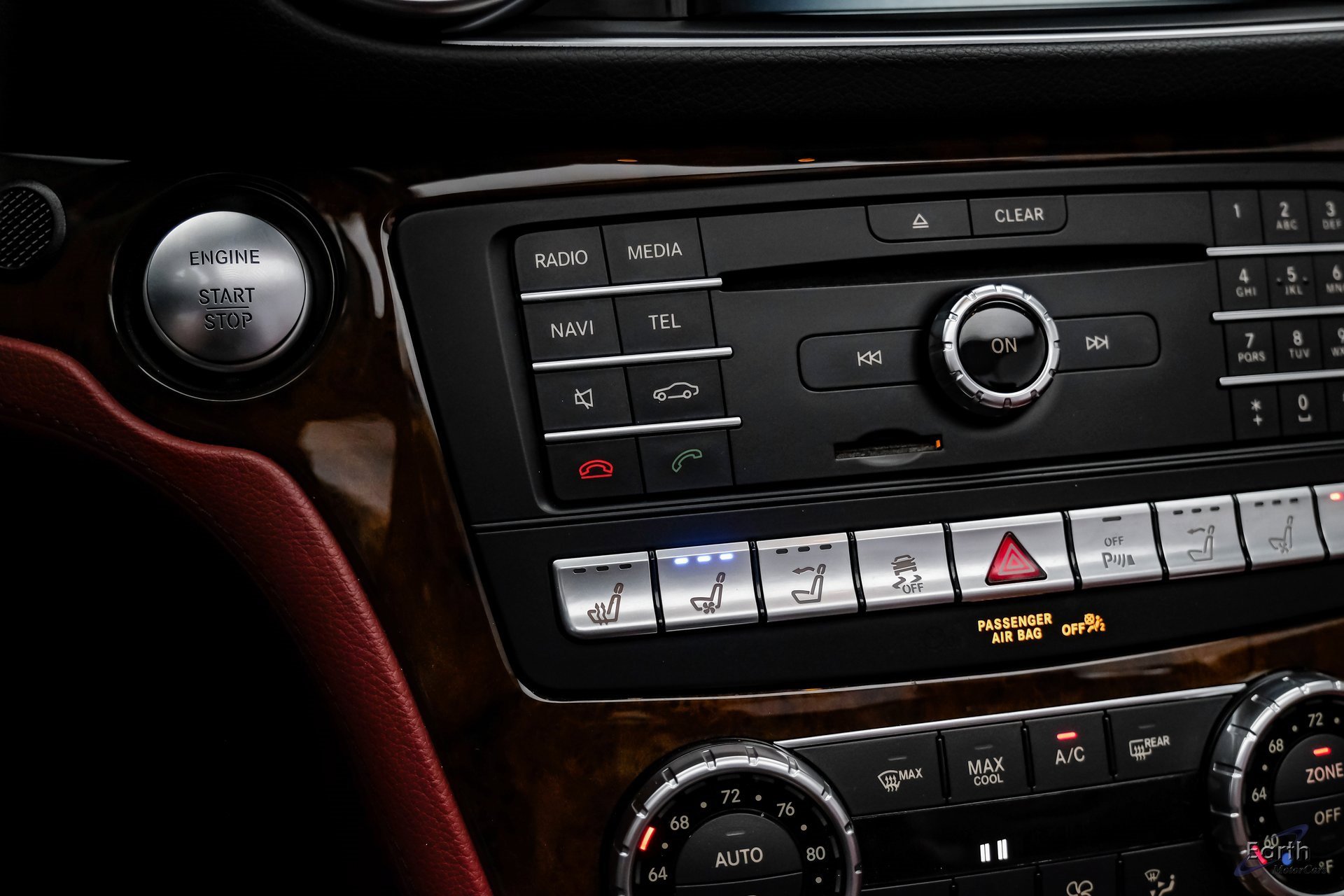 Used 2017 Mercedes-Benz SL 550 image 69