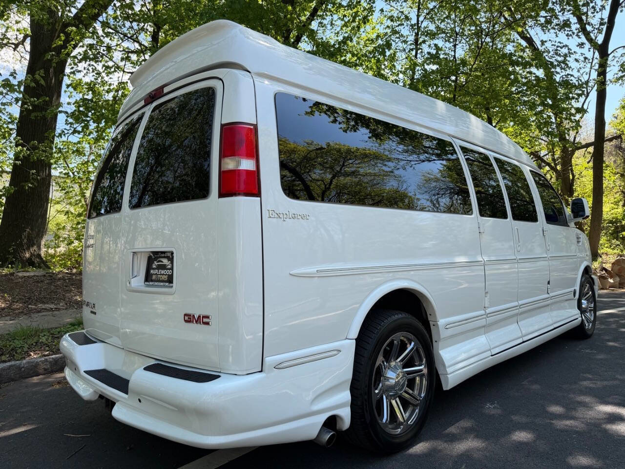 Used 2013 GMC Savana 2500 Extended RWD image 5