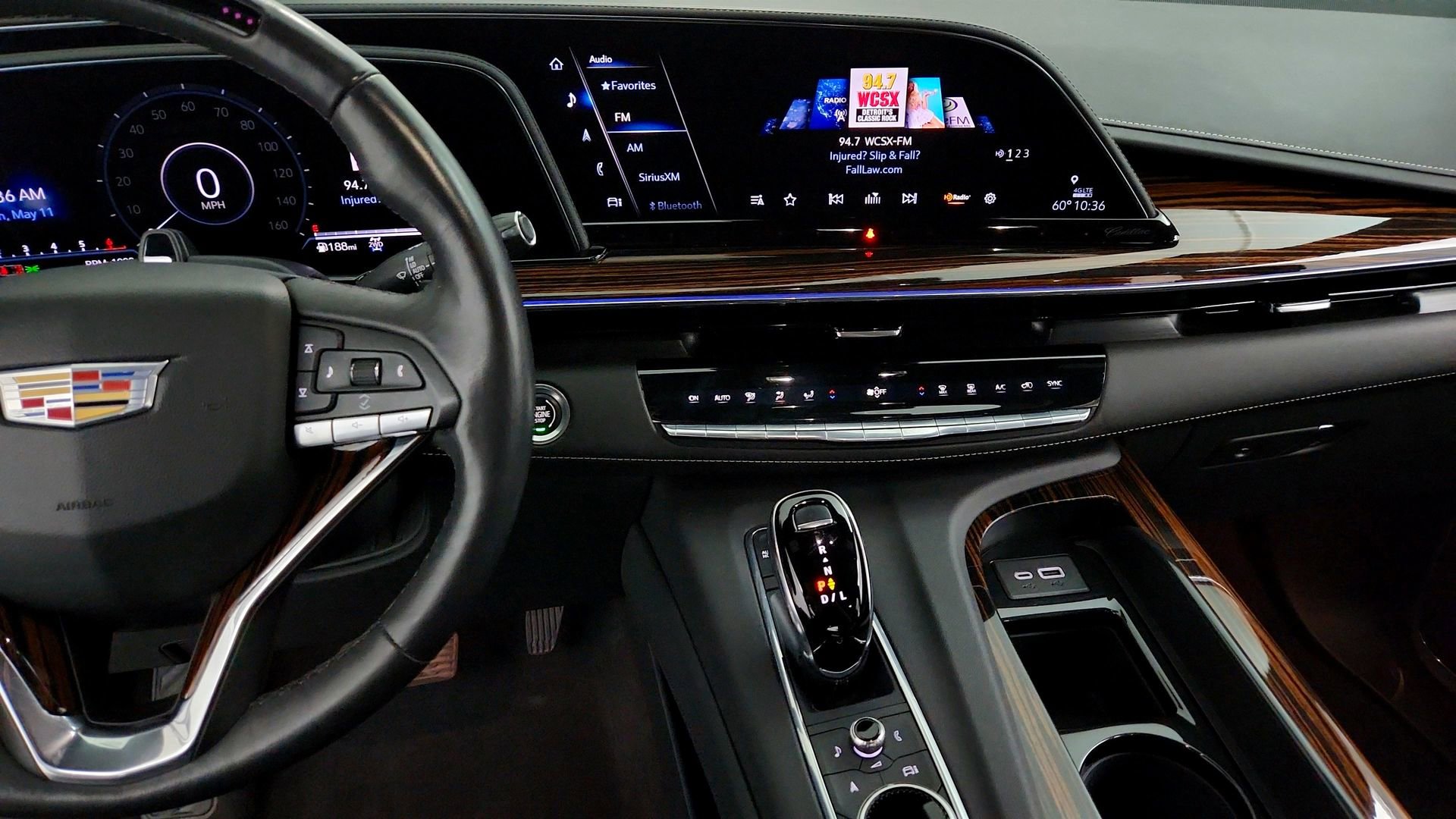 Certified 2023 Cadillac Escalade Premium Luxury AWD/4WD image 21