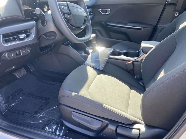 New 2026 Kia K4 FWD image 10