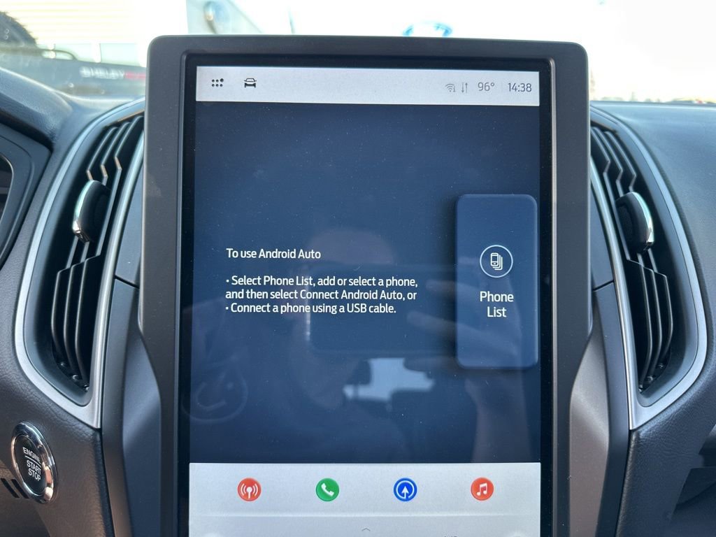 Used 2024 Ford Edge SEL image 30