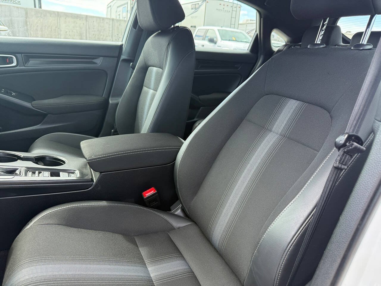 Used 2023 Honda Civic Sport image 16