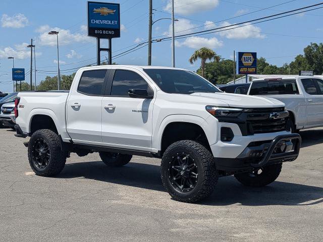 Used 2023 Chevrolet Colorado Z71 w/ Z71 Convenience Package 2 AWD/4WD image 2