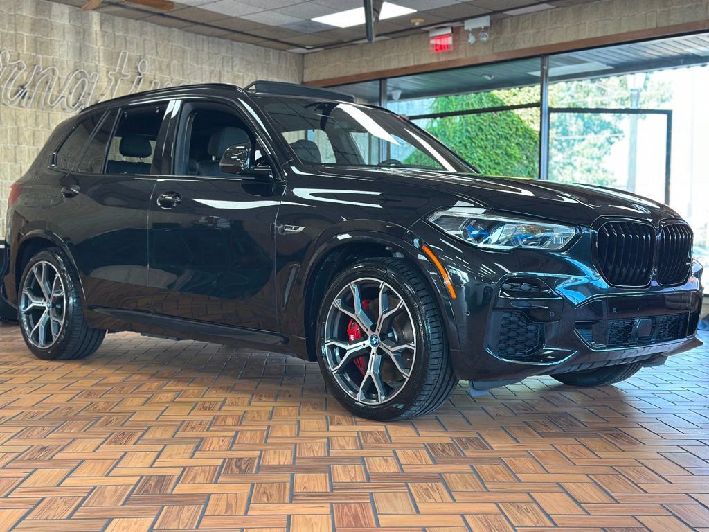Used 2023 BMW X5 xDrive45e w/ Executive Package image 14