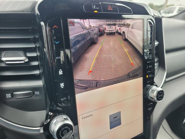 New 2026 RAM 1500 4x4 Crew Cab image 34