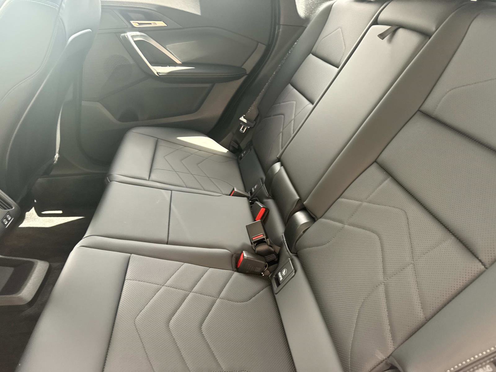 Certified 2026 BMW X1 xDrive28i w/ Technology Package image 13