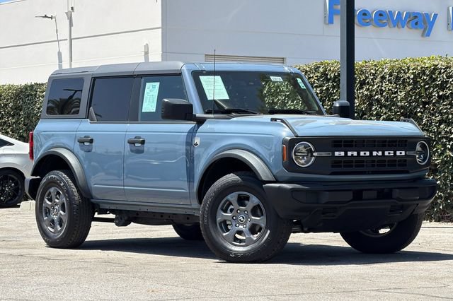 Used 2025 Ford Bronco Big Bend AWD/4WD image 2