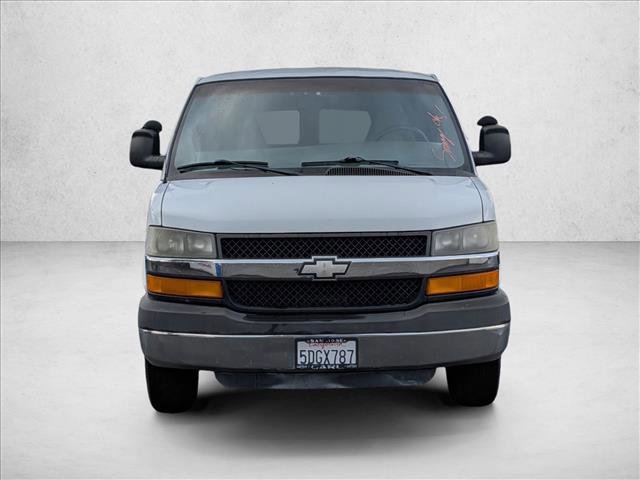 Used 2003 Chevrolet Express 3500 Extended Passenger w/ LS Preferred Equipment Group image 2