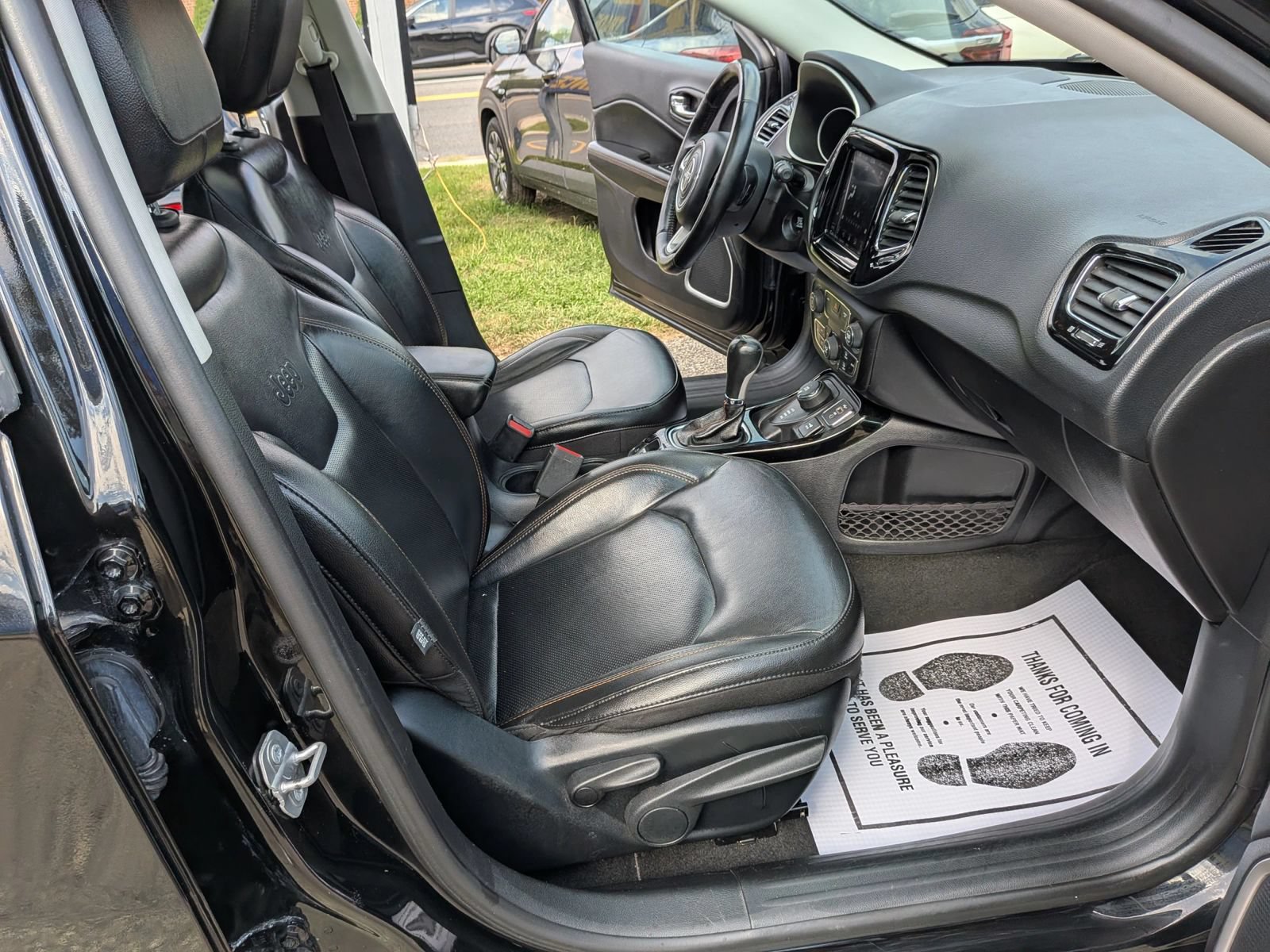 Used 2019 Jeep Compass Limited AWD/4WD image 39