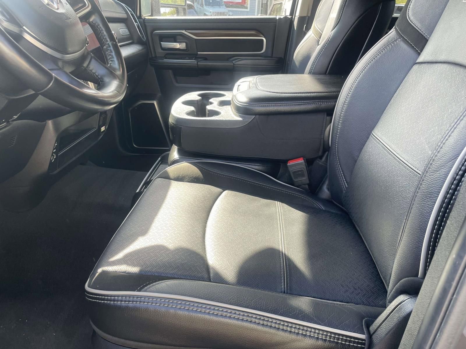 Used 2024 RAM 2500 Laramie image 17