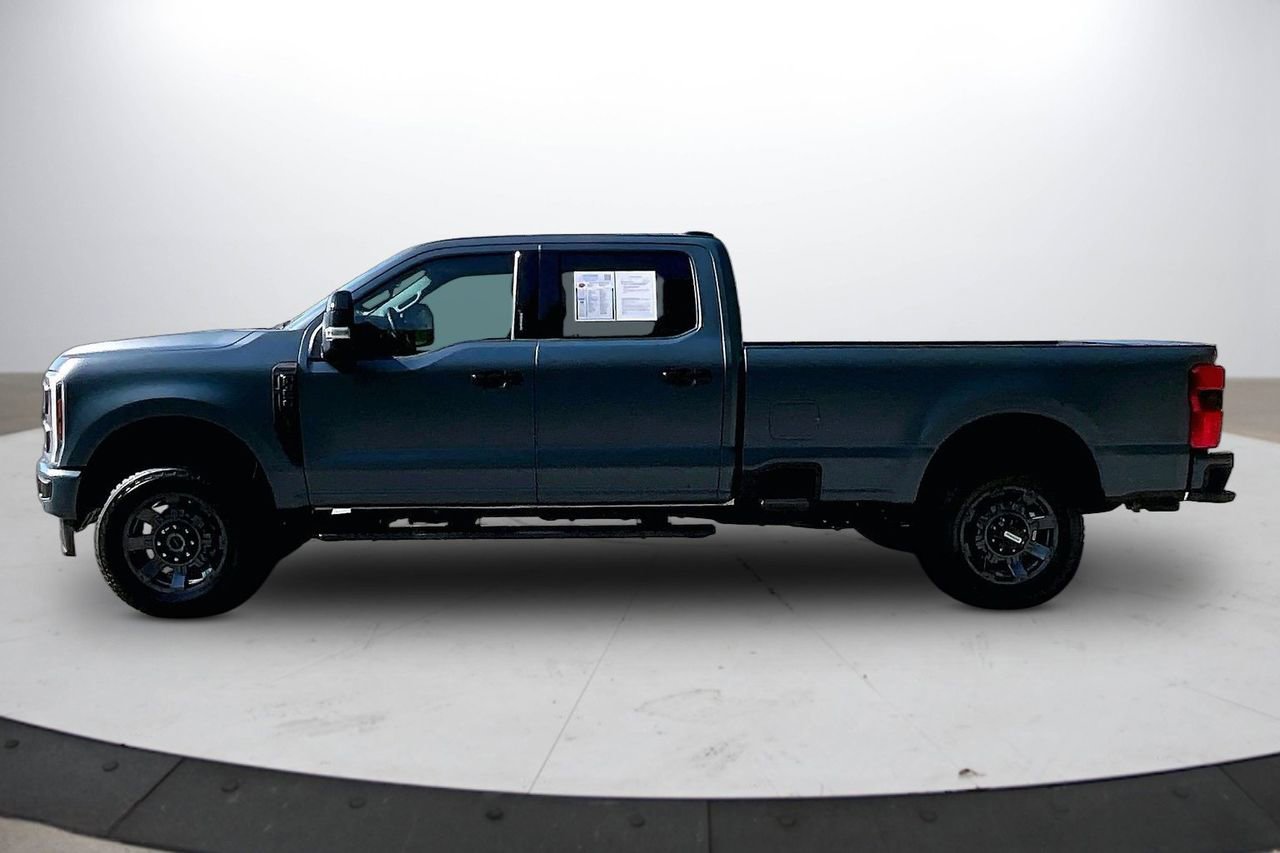 Used 2024 Ford F350 Lariat w/ Lariat Ultimate Package image 6