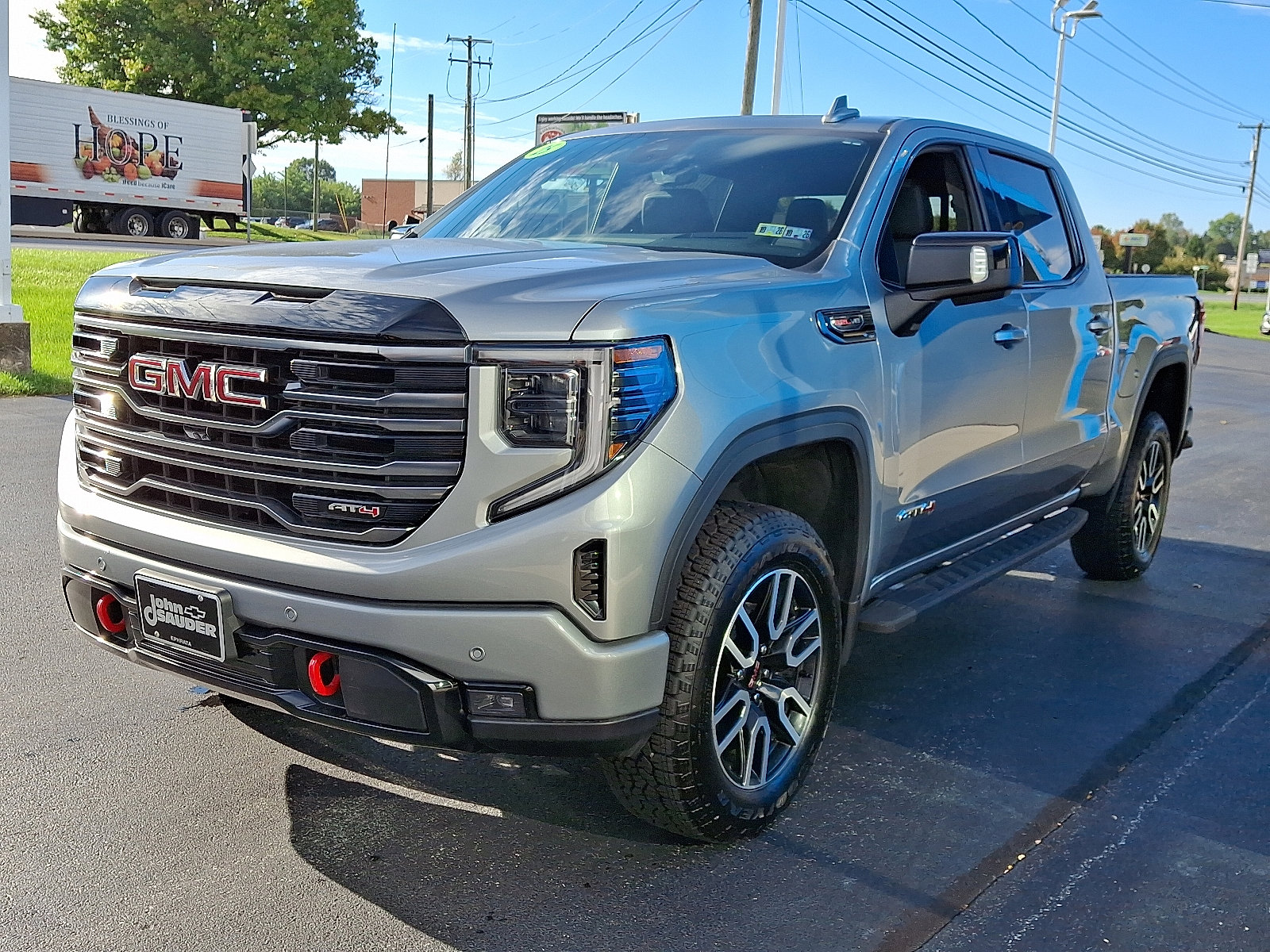 Used 2025 GMC Sierra 1500 AT4 image 3